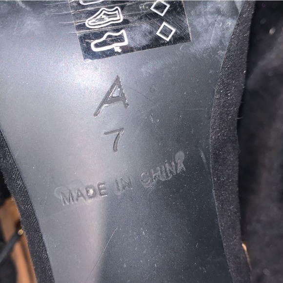 👟👠 2 for $100 | NWOT | Peep Toed Cut Out Block High Heel Booties from Ardene - Picture 5 of 5